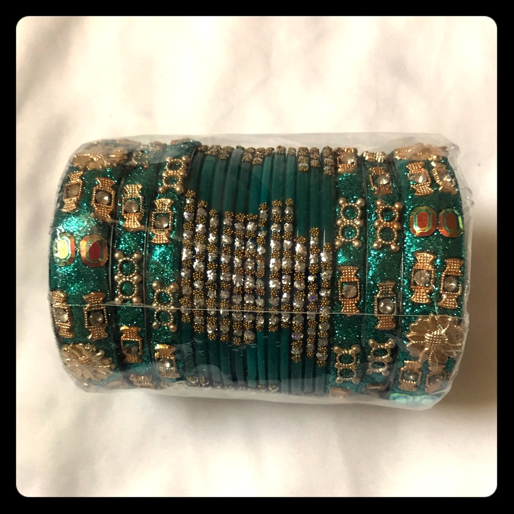 Gorgeous Indian bangles set 18 bracelets